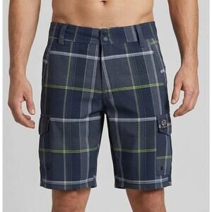 ZeroXposur Beach2Street Hybrid Board Shorts Mens Medium Navy Blue Plaid